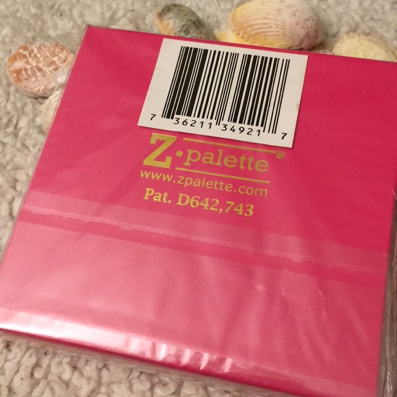 CUSTOMIZABLE Z PALETTE 🎨 - Picture 3 of 5